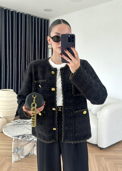 جرزة ناعمة لون أسود